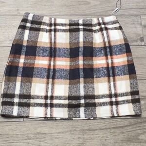 Chic Plaid A-Line Skirt in Black, Brown, and Cream